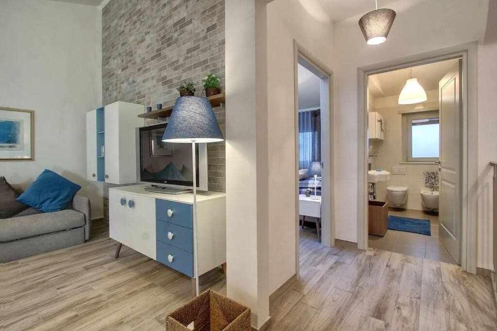Faenza Elegant Apartment Флоренція Екстер'єр фото