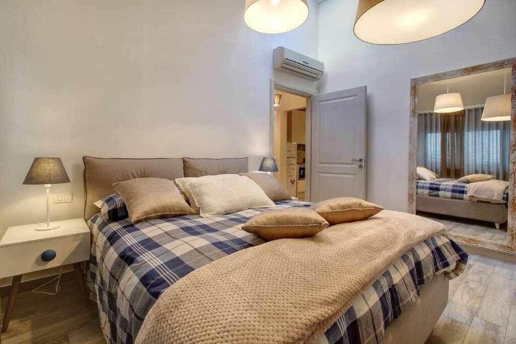 Faenza Elegant Apartment Флоренція Екстер'єр фото