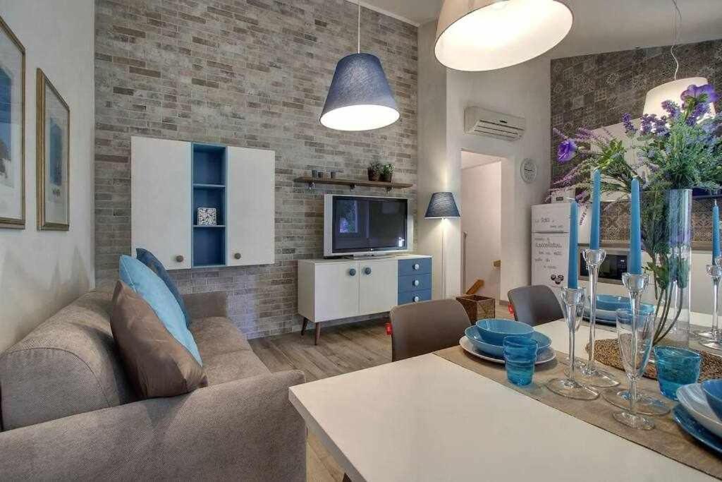 Faenza Elegant Apartment Флоренція Екстер'єр фото